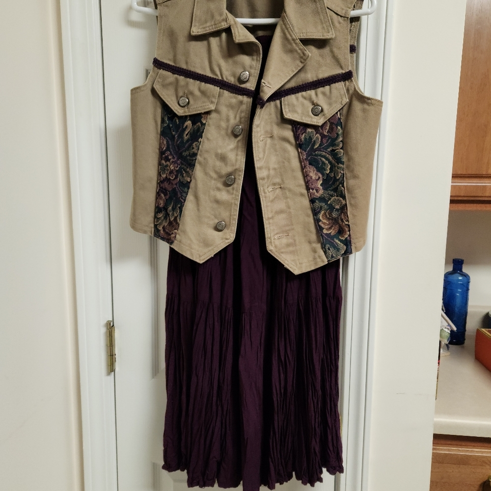 Watch LA broomstick skirt and Vest